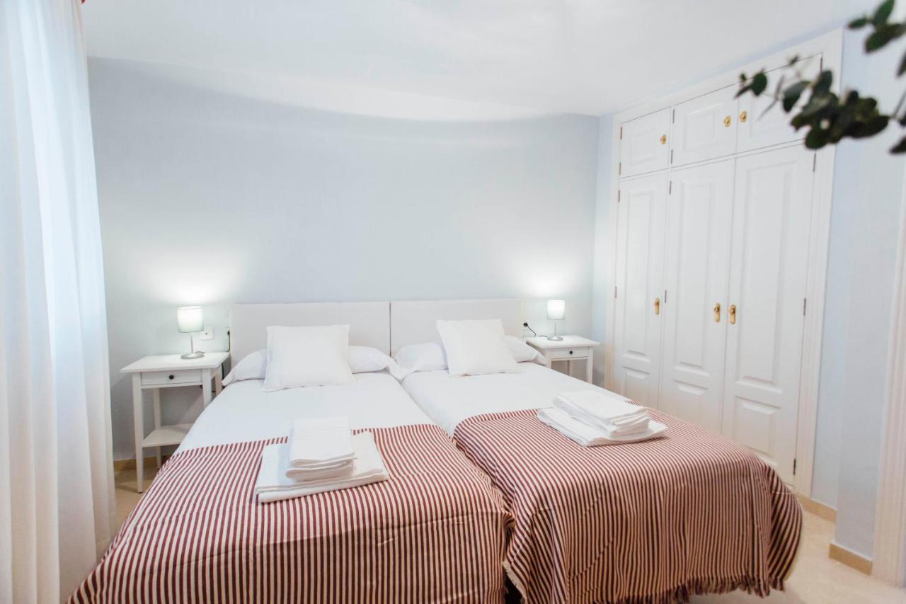 One & Lux- Lagar Apartment เซบีญา ภายนอก รูปภาพ